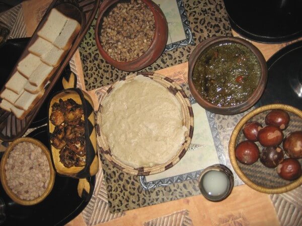 What do you eat on an African Overland Safari?